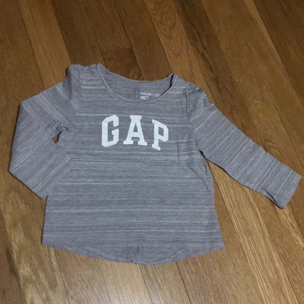 3/$15 - GAP - longsleeve shirt